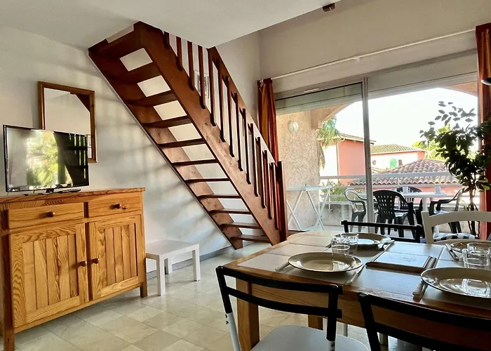 2 Pieces Mezzanine 4 Couchages Sur Ar210-015 Апартаменты *
